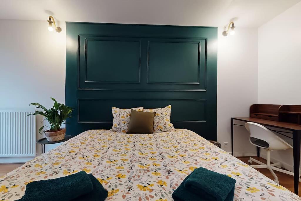 8 Personnes - 4 Rooms - 2 Salle De Bain - Metro 7 & 14 - Porte Italie - Private Car Park- Wifi Le Kremlin-Bicêtre Eksteriør billede