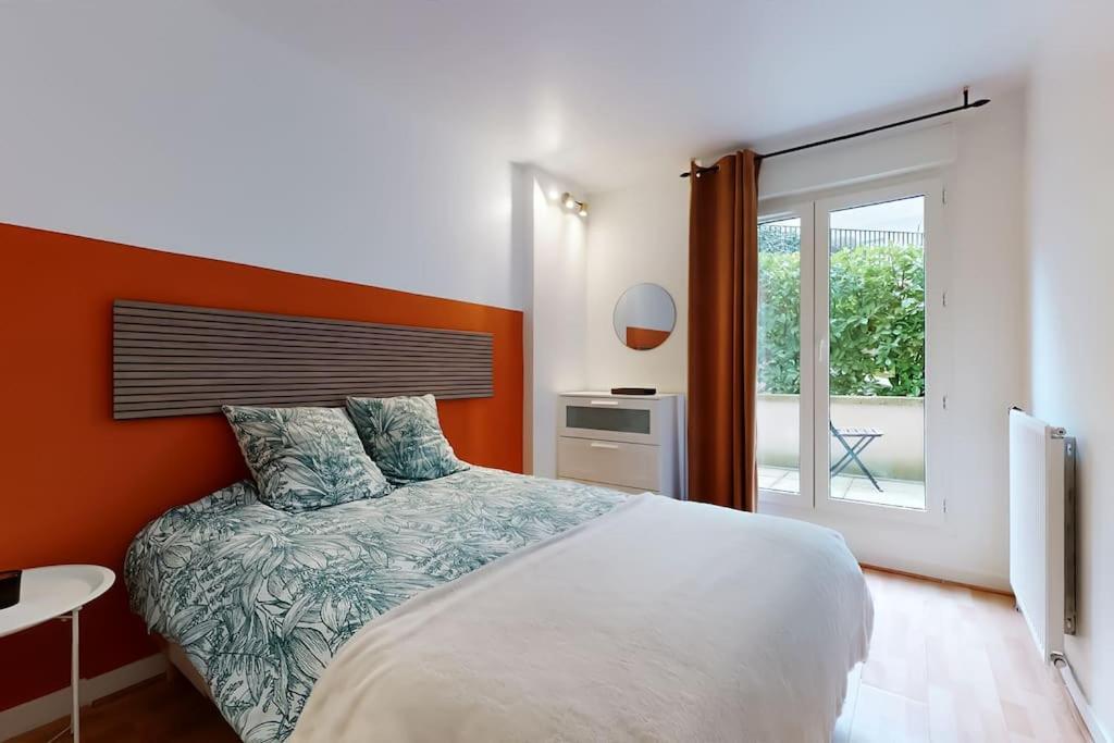 8 Personnes - 4 Rooms - 2 Salle De Bain - Metro 7 & 14 - Porte Italie - Private Car Park- Wifi Le Kremlin-Bicêtre Eksteriør billede